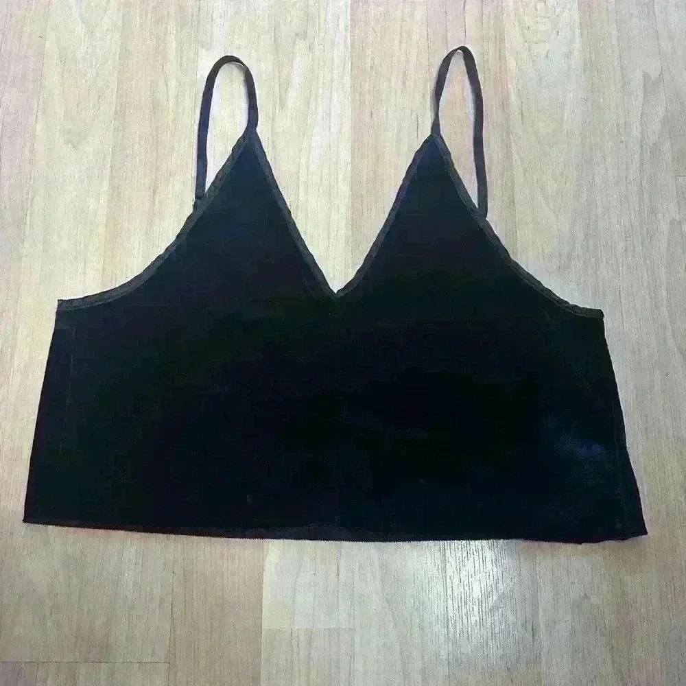 Brandy Melville cropped velour camisole tank ❤️